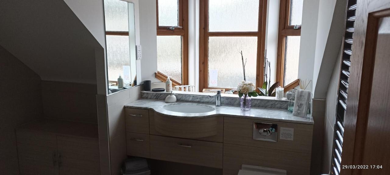 Outlander Boutique B&B Super King Cruden Bay ภายนอก รูปภาพ