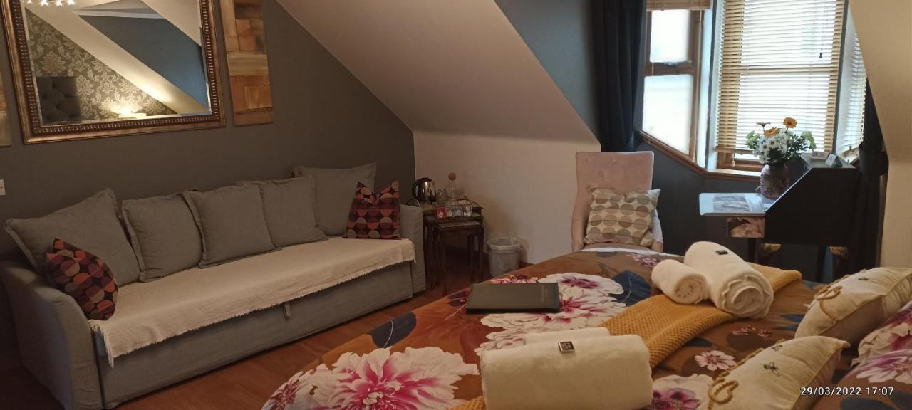 Outlander Boutique B&B Super King Cruden Bay ภายนอก รูปภาพ